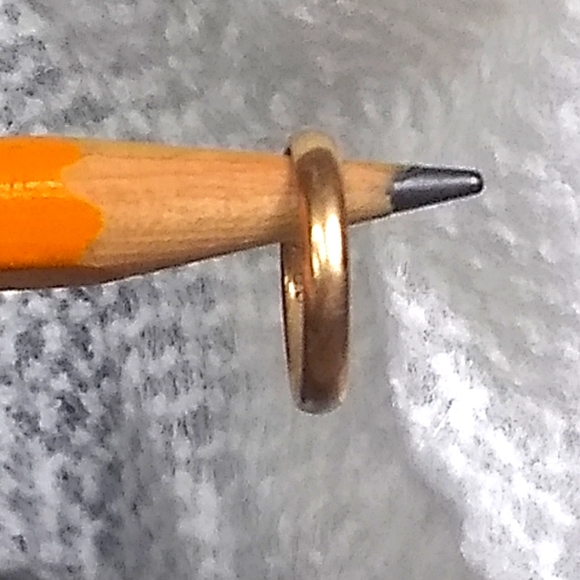 10KT Solid Gold Child's Promise Ring / Band or Wedding Charm - Picture 2 of 5